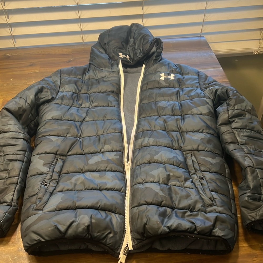 Boys Large Under Armour Puffer Winter Coat